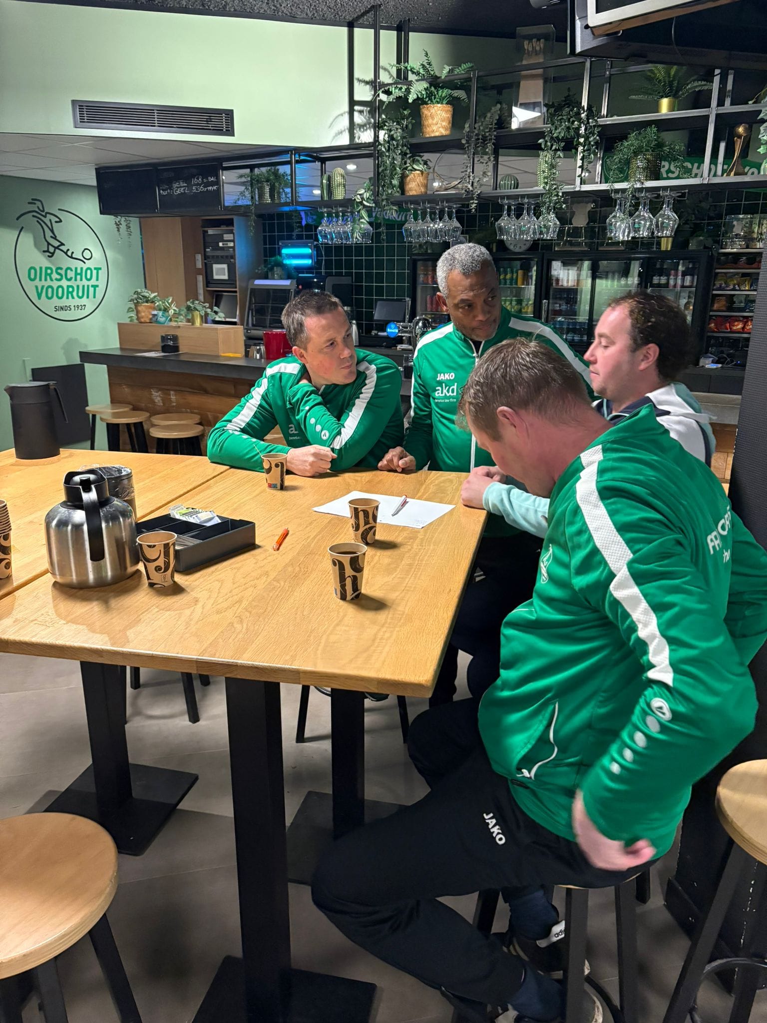 Afbeelding van WhatsApp op 2025-11-19 om 22.39.52_f31719cd-vooruit